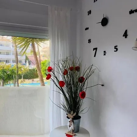Benalbeach - Precioso Apartamento En Con Piscinas, Tobogán Y Zonas De Ocio, Playa A 100 Metros Benalmádena