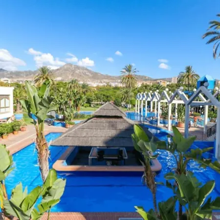 Benalbeach - Precioso Apartamento En Con Piscinas, Tobogán Y Zonas De Ocio, Playa A 100 Metros * Benalmádena